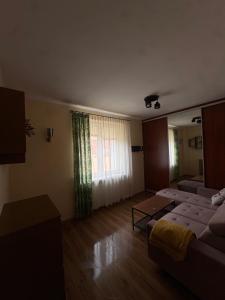 Dwupokojowe mieszkanie z balkonem
