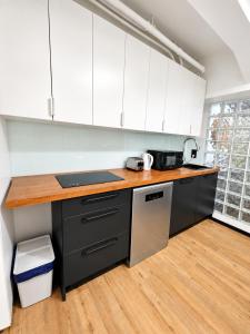 Dana-Quiet & Central Apartment-2