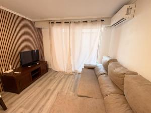 Goleta 1-bedroom apartment with pool