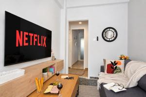 Cozy Urban Stay - Central 3BR