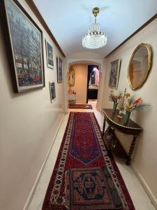 Luxury apartment 3 in the heart of Gueliz, Wifi, Pool