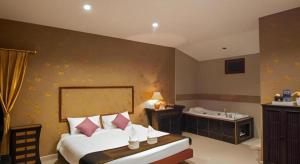 Nongkhai Tavilla Hotel and Convention Center