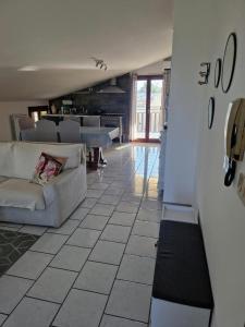 Tra Mare E Monti Apartment