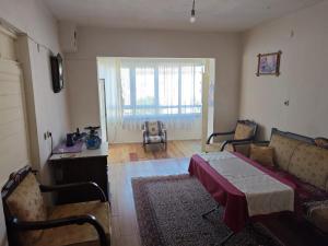 2 SEAVEW rooms İN THE CENTRE