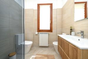 Casa Monti degli Olivi short-term rental house