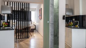 Dema Luxury Suites - Perikleous E8