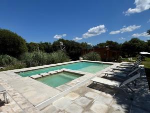 Suite para 2 personas dentro de ecovilla en Villa de las Rosas