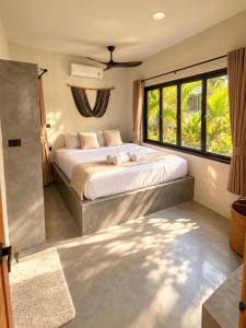 Newban 10 New 2-bedroom house with shared swimming pool