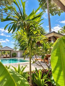 Newban 10 New 2-bedroom house with shared swimming pool
