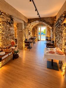 Le Cantine Rooms & Luxury Space