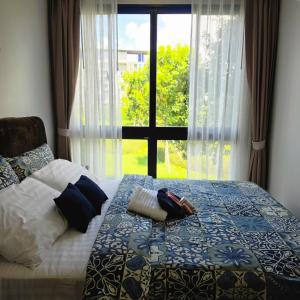 Phuket Sirinat international park condominuim for rent