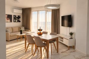 Sole Mare by the seainclusive LIGHT