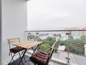 East Glory Center Residences Twin Double Bed City Of Dreams MOA NAIA
