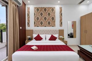 Sun Moon Suites