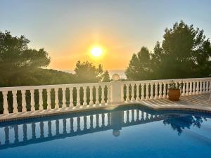 Villa Bella Vista - Sea view and 8 min walk to the beach