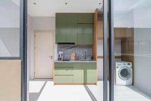 Top Floor Bedroom Privacy Vibe