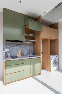 Top Floor Bedroom Privacy Vibe