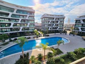 Full Aktiviteli Merkezi Konumda Tatil