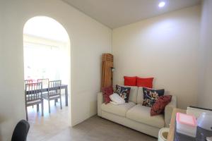 Orchid Paradise Homes OPV06