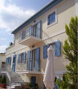 Mira Mare Hotel, Galaxidi Parnassos Greece