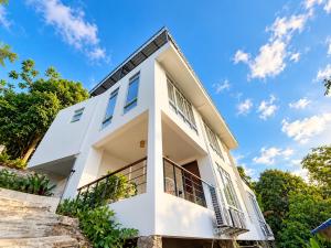 Jungle House Phuket - Seaview Retreat