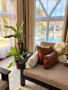 House of Vikings A Nordic-Inspired 2BR in Nyali