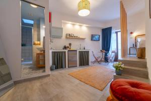 Roccaura - Apartments in Cefalù Old Town