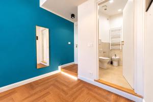 Boutique 81 - Spanish Steps