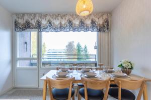Riverside Park Apartment