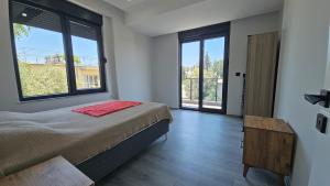 Cozy Pool Apartment Near Lara Beach Airport