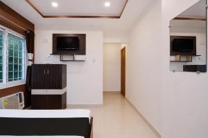 Hotel O Ghosh
