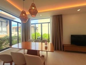 Deluxe Villa Beach Front