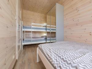 Cozy, wooden holiday homes with terraces