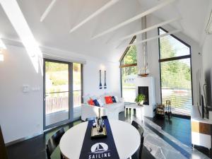 Holiday home with private lake and beach