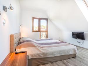 Apartment, air conditioning, view of the lagoon