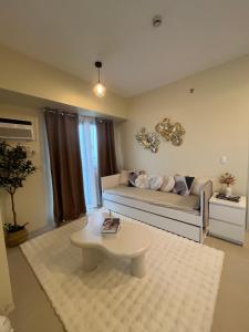 Serin East Tagaytay Cozy Staycation