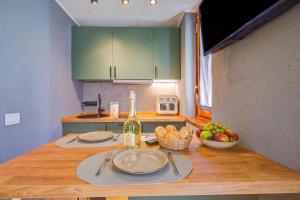 Niagara Studio - Happy Rentals
