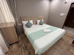 FabHotels Velmora Suites