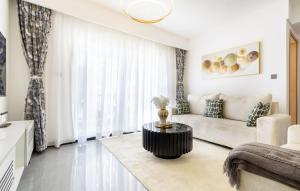 1-Bedroom Apartment with Nairobi National Park Views