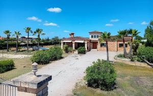 Gran finca rústica con piscina y AC 10 pers