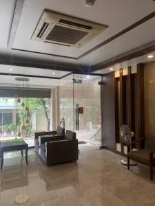 Blue Rose Hotel