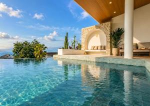 Darya Villa above Tomorrow X 4BD Infinity Pool Villa
