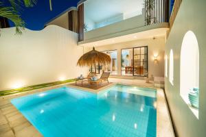 New Villa Veya by Optimum Bali, Ctrl Canggu & 10min to Beach