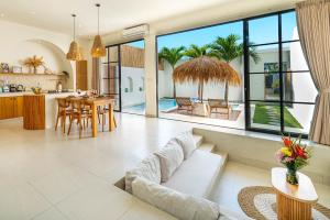 New Villa Veya by Optimum Bali, Ctrl Canggu & 10min to Beach