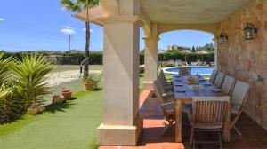 Gran finca rústica con piscina y AC 10 pers