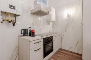 GuestHost - Modern Apartment in Turins Centre