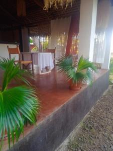 Bungalow la voisinade Madirokely route carrière Nosy bé