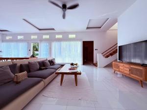 3BR Villa Viktoria Dua