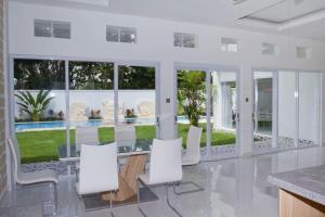3BR Villa Viktoria Dua