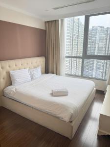 Landmark HighFloor SkyView